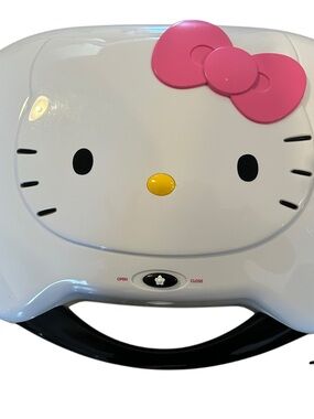 Hello Kitty Rare Vintage Karaoke portable cd player Pink Bow Works